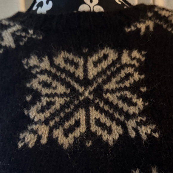 Brown and Cream Snowflake Sweater LLBean Wool - Picture 2 of 12